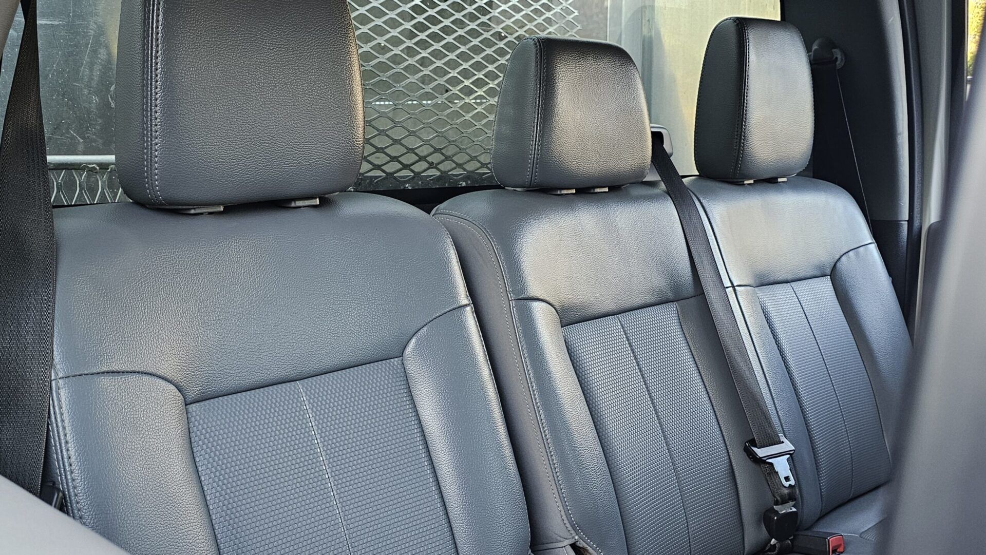 2015 Ford F-450 Super Duty Chassis Cab Lariat - Photo 56