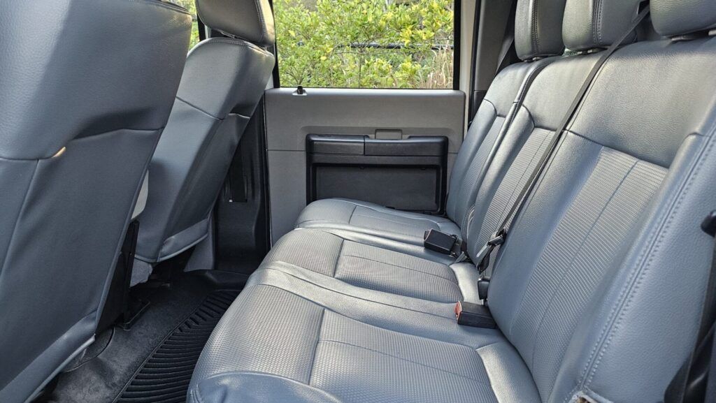 2015 Ford F-450 4x4 Landscape Dump Truck - Photo 58 of 94