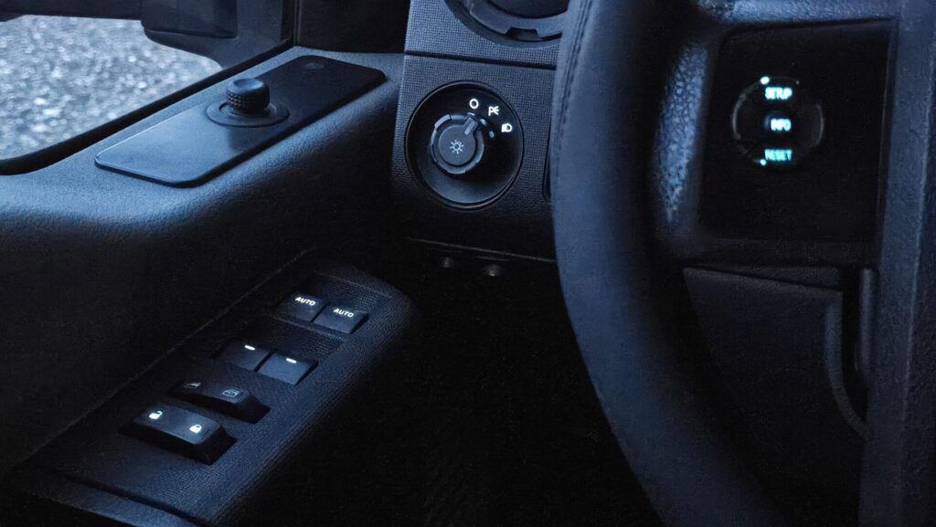 2015 Ford F-450 4x4 Landscape Dump Truck - Photo 65 of 94